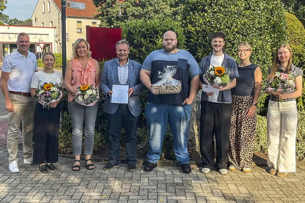Personale Ver�nderungen in der Gemeindeverwaltung Holdorf