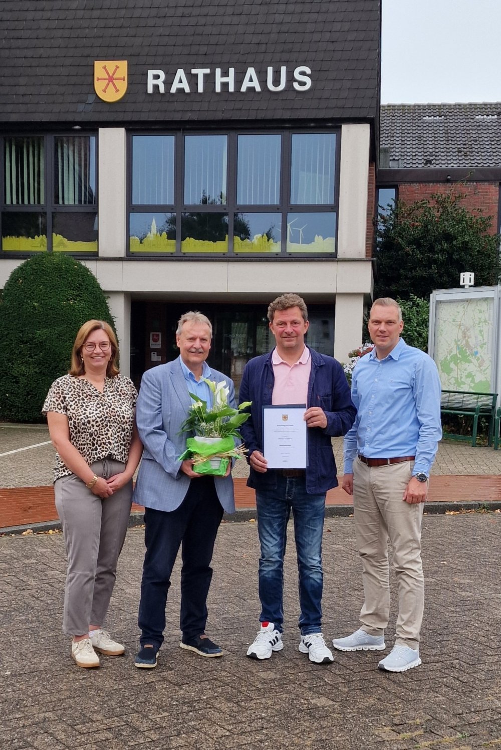 Herr Thomas Oeverhaus ist der Leiter f�r den Fachreich I ,,B�rgerdienste