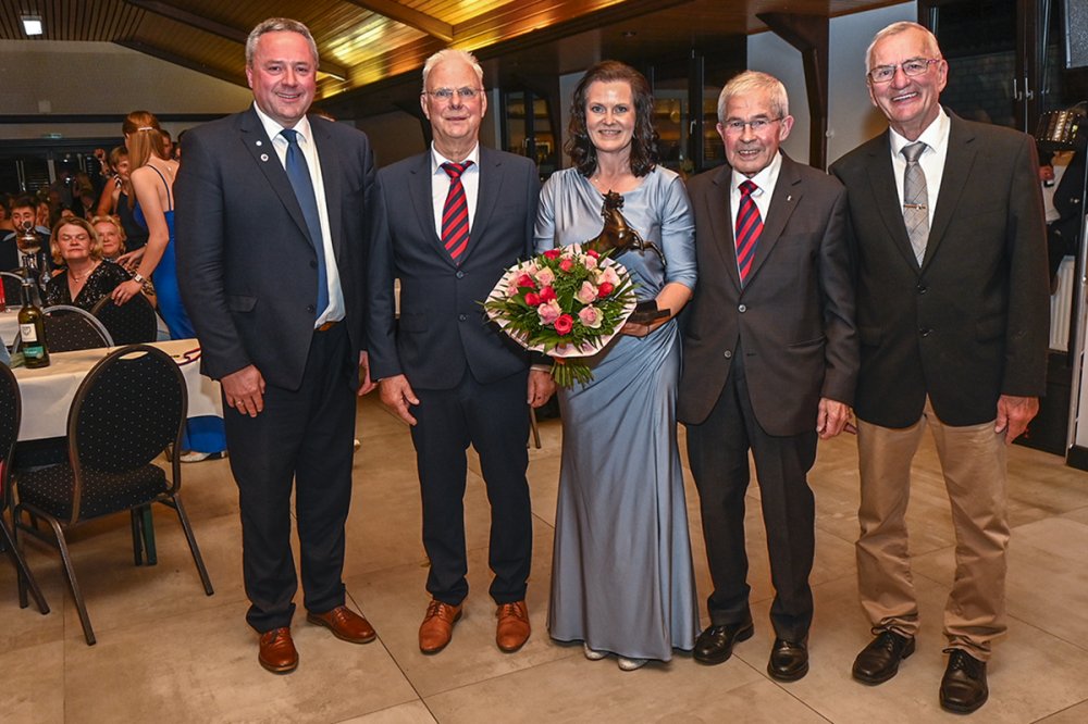 Kerstin Honkomp: Erste Preistr�gerin des Alfred-Helms-Ged�chtnispreises