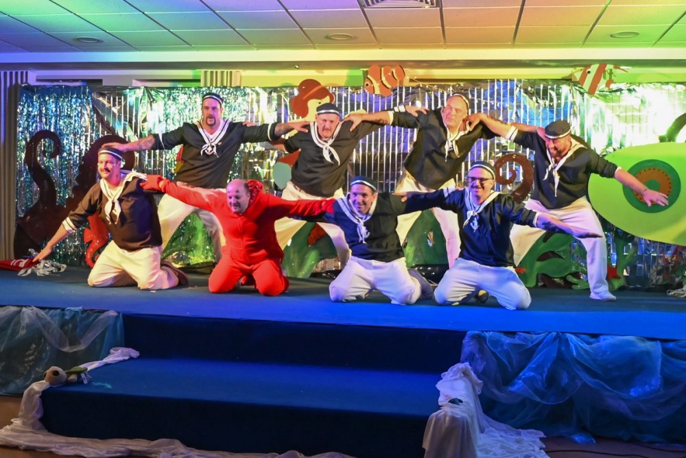 HaLas Frauen tauchen ab - Karneval vom Feinsten